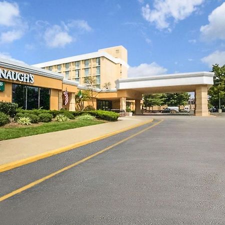 Magnuson Grand & Conference Center Somerset-Bridgewater Exterior photo